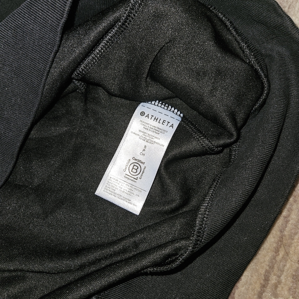 Athleta Seasoft Crewneck Small Black - Picture 4 of 4
